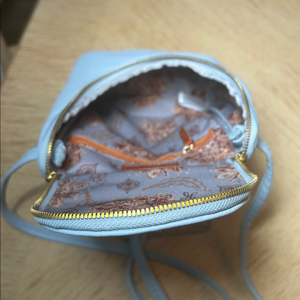 HOBO Fern Leather Crossbody - Picture 8 of 12